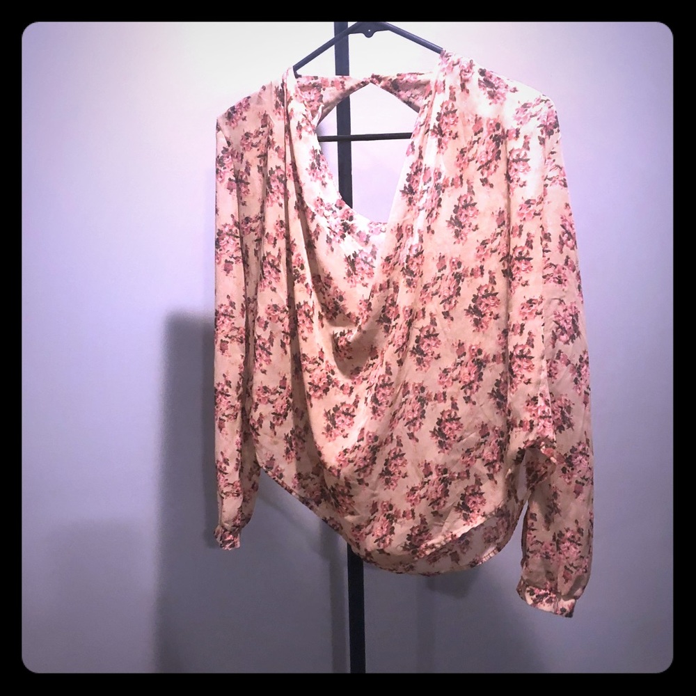 Floral top